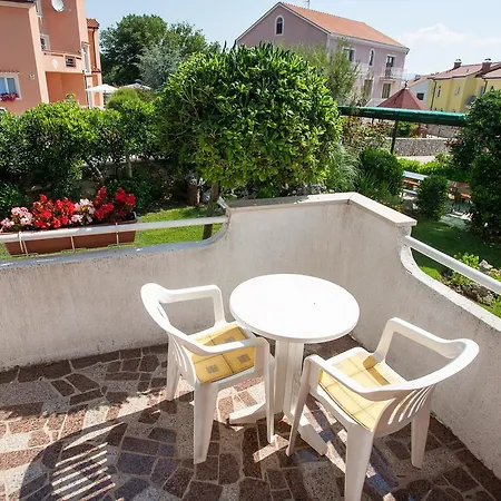 Apartment Smiljana Krk Town Exterior photo