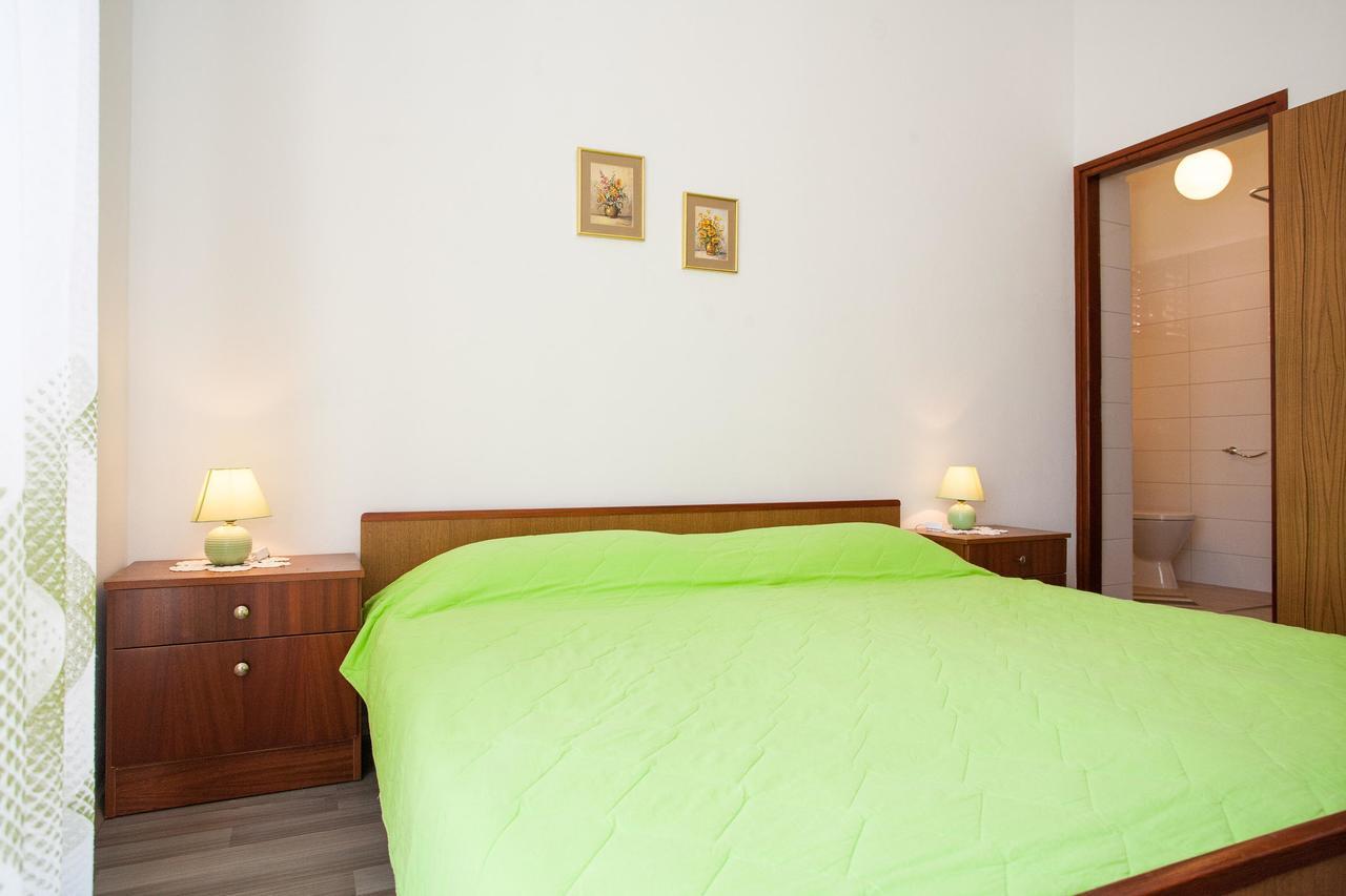Apartment Smiljana *